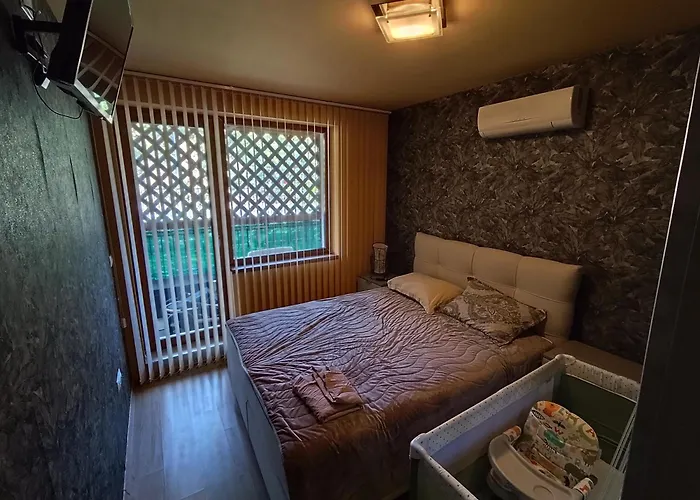 в комплекс райска градина * Szveti Vlasz